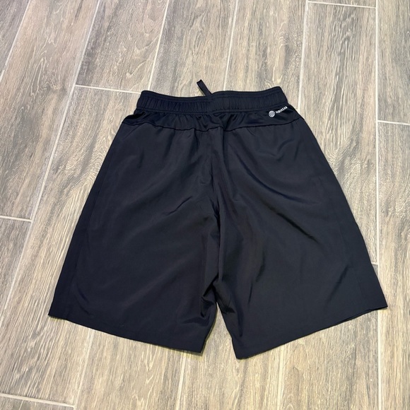 ⭐️ 3/$21 ⭐️ Adidas Men's Train Essentials Woven Athletic Training Black Shorts - Picture 5 of 8
